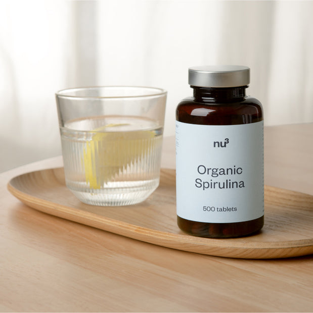 f/6/a/2/f6a248a3753eca8295c7291e03ffd42f7d7ac767_nu3_pdp_Organic_Spirulina_Capsules_800x800px_2.jpg